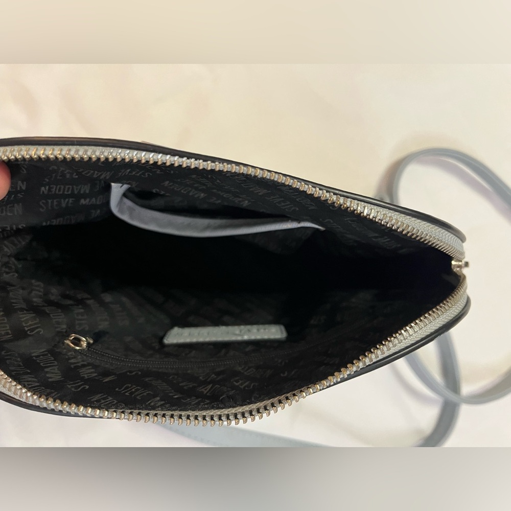 Steve Madden Blue Crossbody Bag - Picture 3 of 3